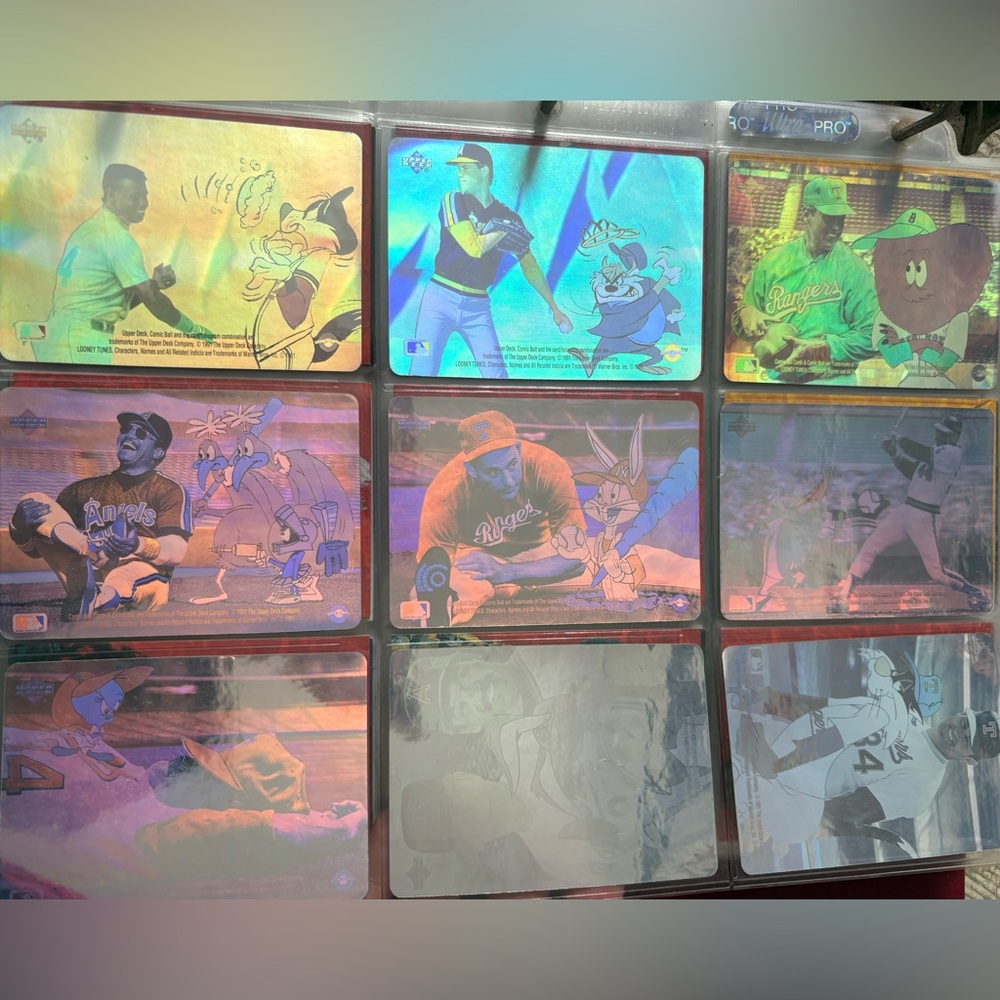 1991 Holographic Looney Tunes Baseball Card Set